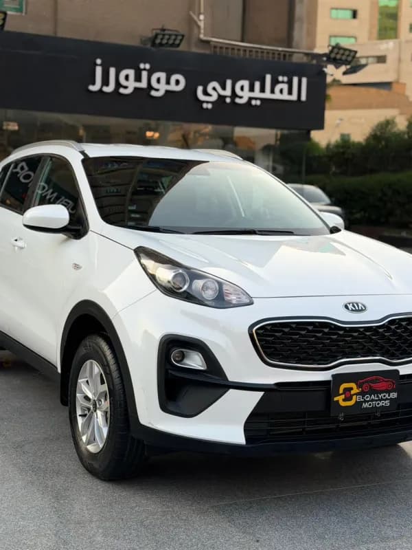 كيا سبورتاج 2022 ال اكس أبيض أوتوماتيك — مستعملة