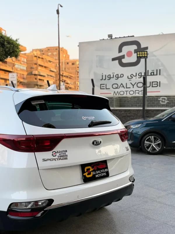 كيا سبورتاج 2022 ال اكس أبيض أوتوماتيك — مستعملة