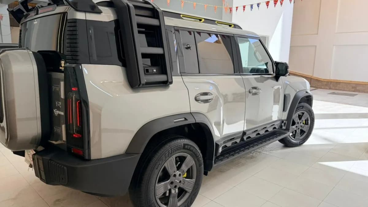 Jetour T2 2025 Luxury Gray Automatic — Used