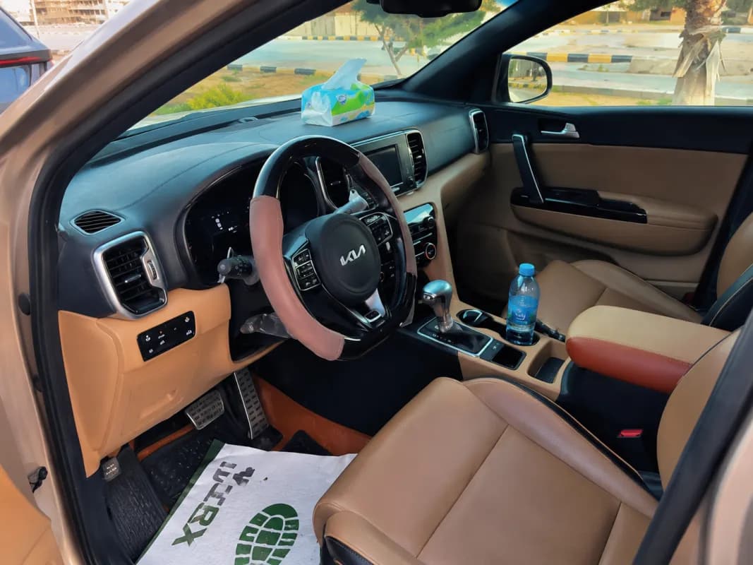 Kia Sportage 2023 EX Brown Automatic — Used