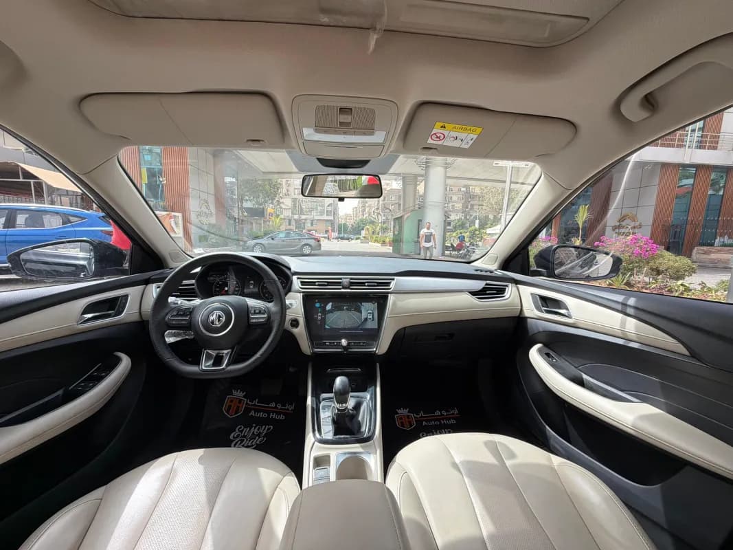 MG 5 2025 Luxury Black Automatic — Used