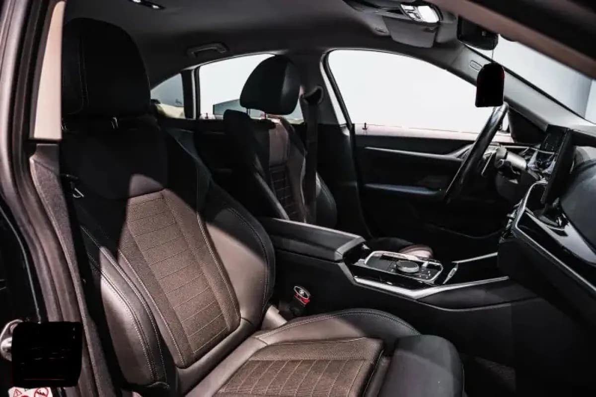 بي ام دبليو 420i 2024 M-Sport أسود أوتوماتيك — مستعملة