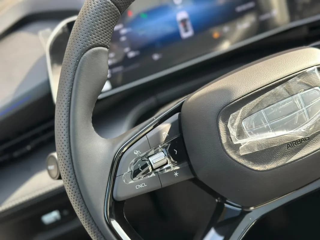 جيلي سيتي راي 2026 سبورت أبيض أوتوماتيك — جديدة