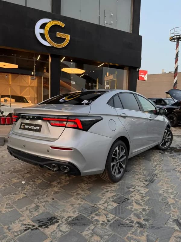 شيري أريزو 6 2026 جي تي فضي قابض مزدوج — جديدة