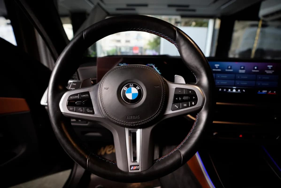 BMW X5 2024 M60i Black Automatic — Used