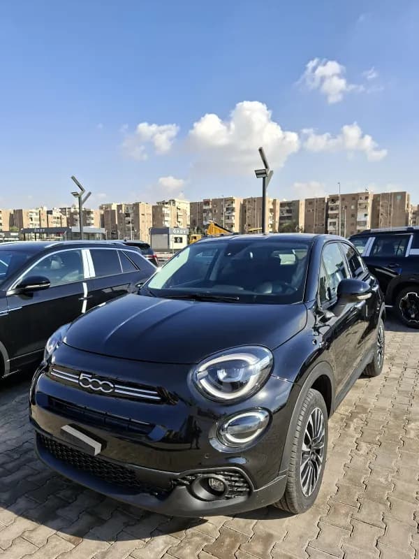فيات 500 اكس 2026 استندرد أسود أوتوماتيك — جديدة
