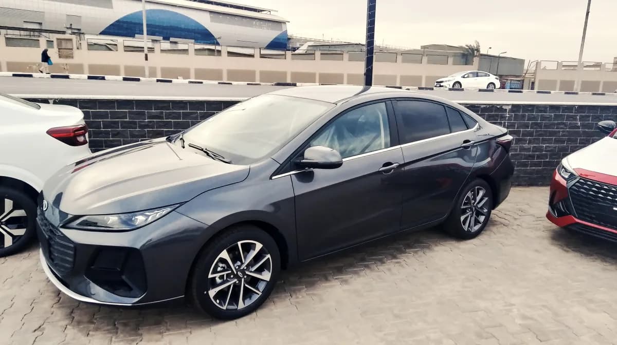 شيري أريزو 6 2026 جي تي رمادي أوتوماتيك — جديدة
