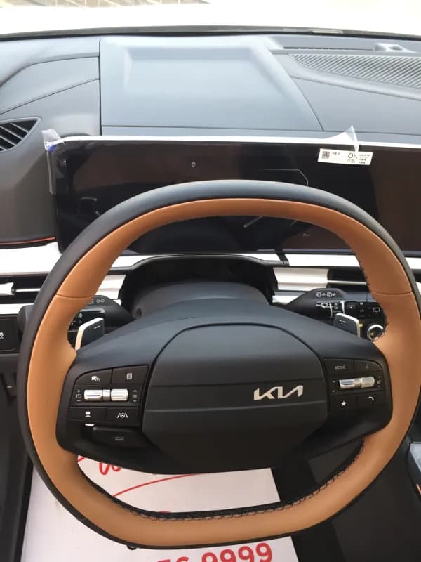 Kia Sportage 2026 Premium Blue Dual Clutch — New