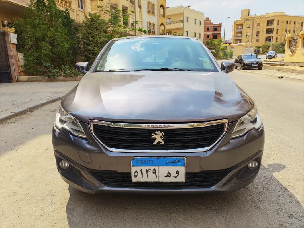Peugeot 301 2019 Active Brown Automatic — Used