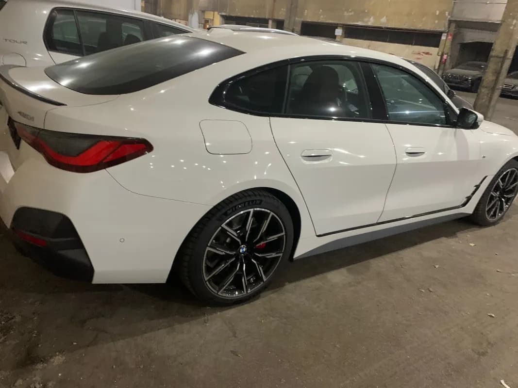 بي ام دبليو 430i 2024 ام سبورت أبيض أوتوماتيك — مستعملة
