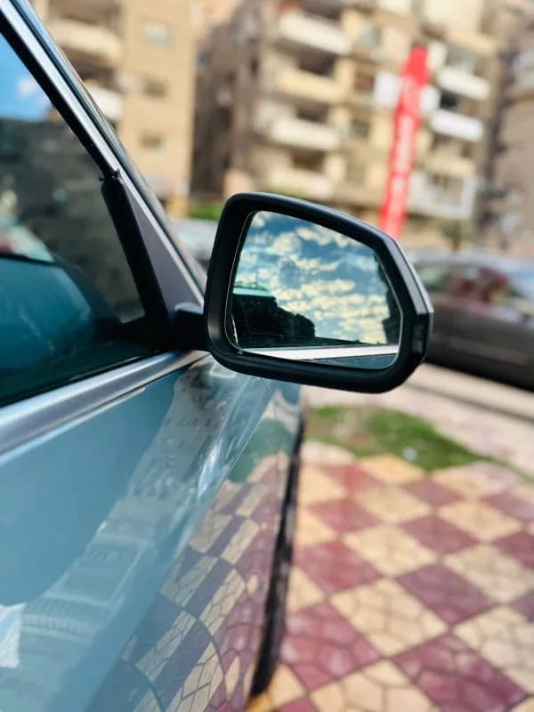 بي ام دبليو X1 2024 بريفورمنس ام رمادي إسمنتي أوتوماتيك — جديدة