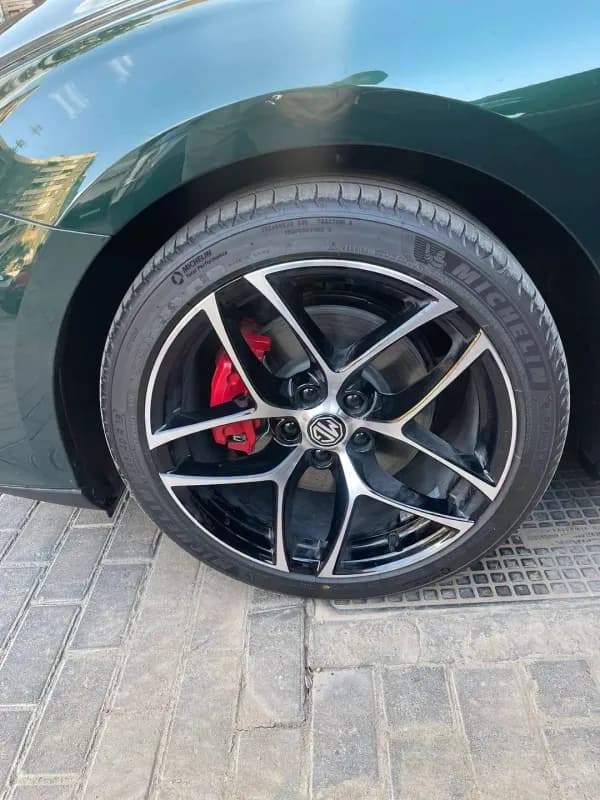 ام جي 7 2026 تروفي أخضر زيتي أوتوماتيك — جديدة