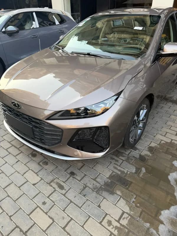 شيري أريزو 6 2026 جي تي بني أوتوماتيك — جديدة