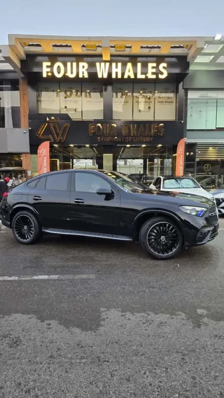 مرسيدس بنز GLC 300 2025 كوبيه أسود أوتوماتيك — جديدة