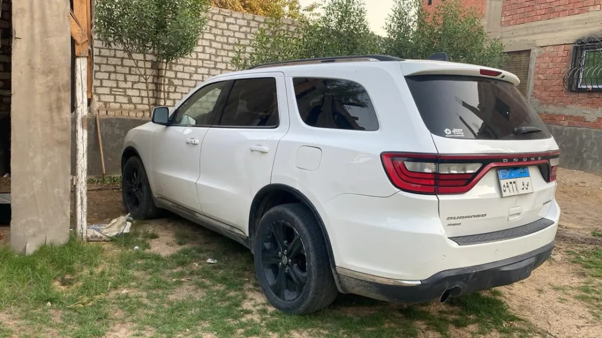 دودج دورانجو 2014 اس اكس تي بلس أبيض أوتوماتيك — مستعملة