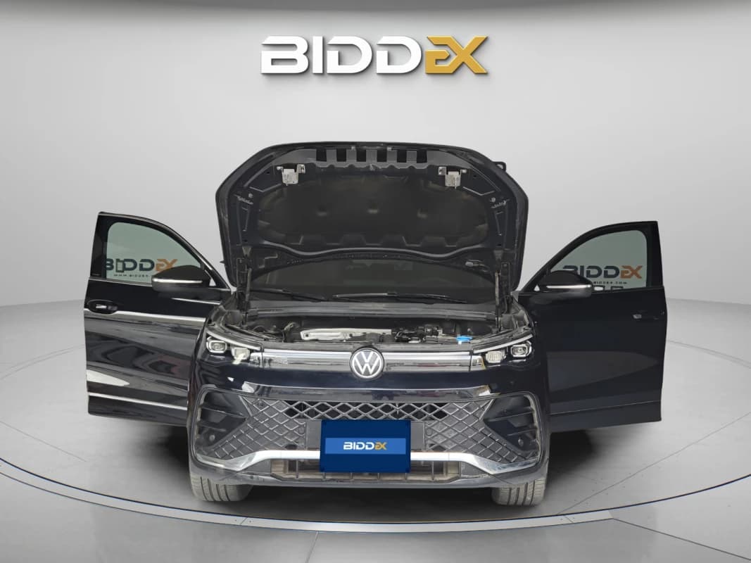 Volkswagen Tiguan 2024 R line Black Automatic — Used