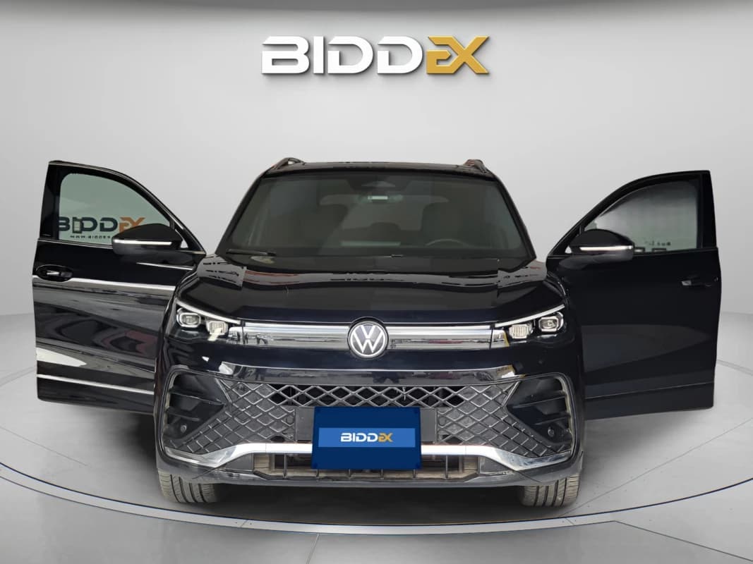 Volkswagen Tiguan 2024 R line Black Automatic — Used
