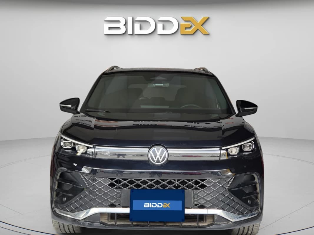 Volkswagen Tiguan 2024 R line Black Automatic — Used