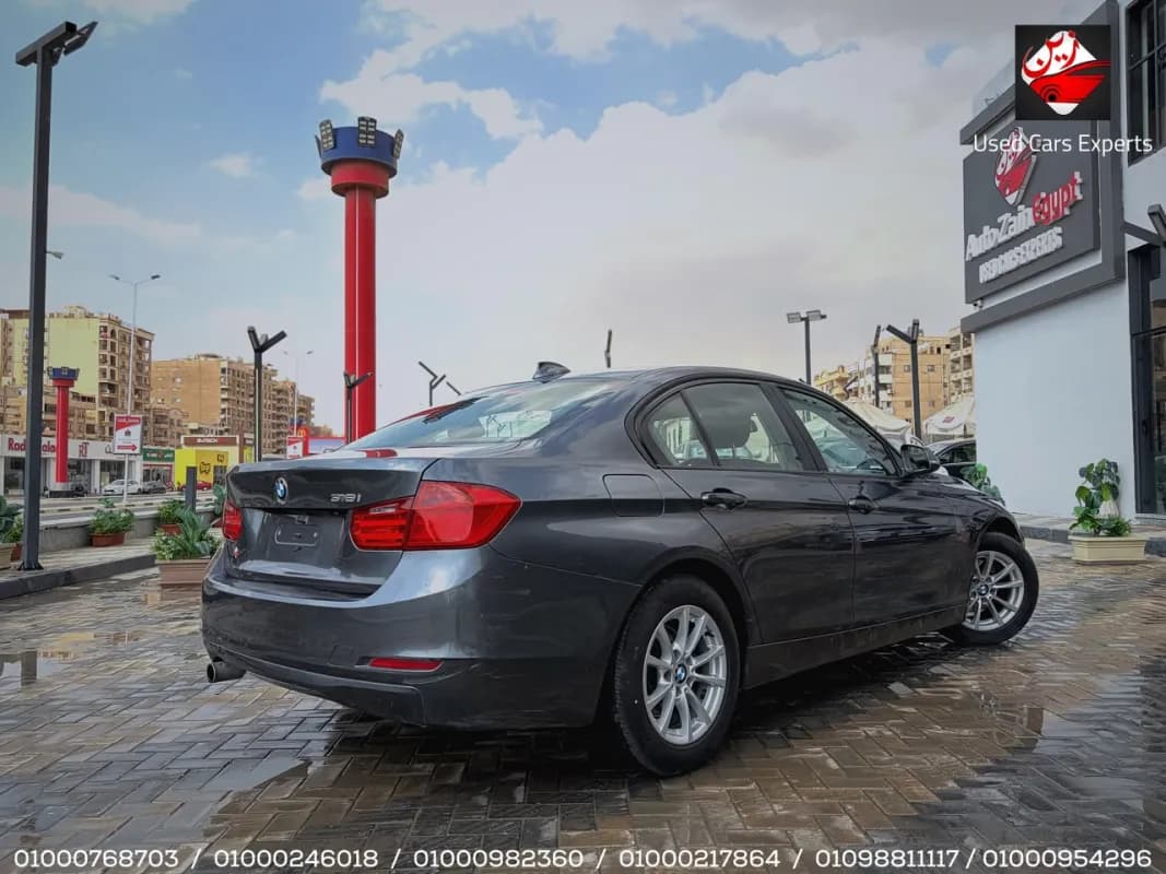 بي ام دبليو 316i 2015 اكسكلوسف رمادي أوتوماتيك — مستعملة