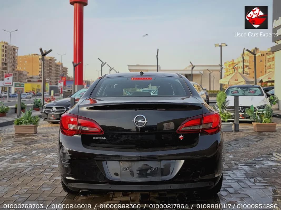 Opel Astra 2021 Highline Turbo Black Automatic — Used