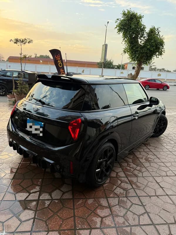 Mini Cooper 2026 Convertible Black Automatic — Used