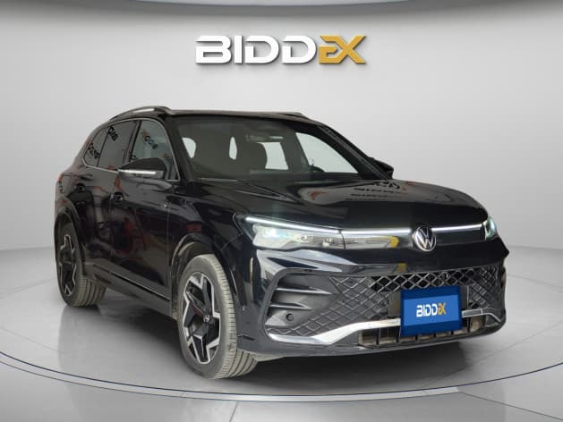 Volkswagen Tiguan 2024 R line Black Automatic — Used