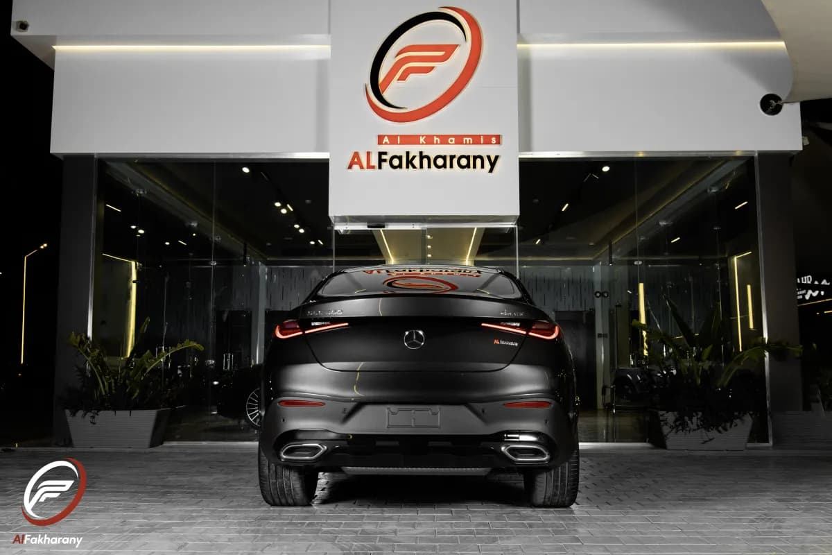 مرسيدس بنز GLC 300 2026 ايه ام جي رمادي أوتوماتيك — جديدة