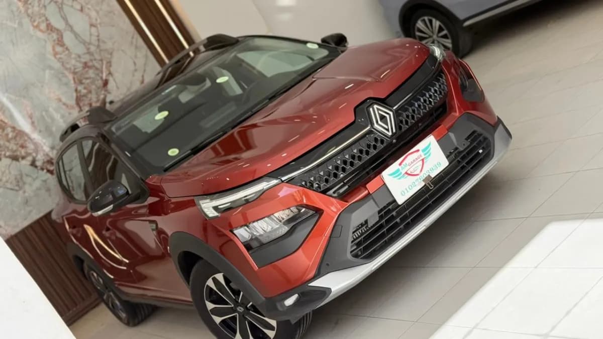 رينو كارديان 2026 ايكونك أحمر أوتوماتيك — مستعملة