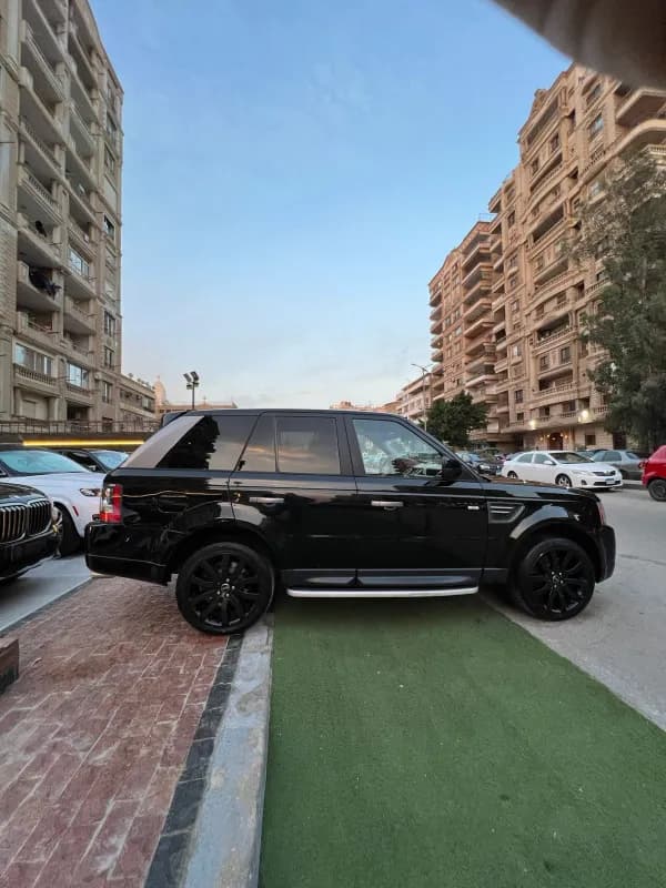رينج روفر سبورت 2010 بي 460 أسود أوتوماتيك — مستعملة