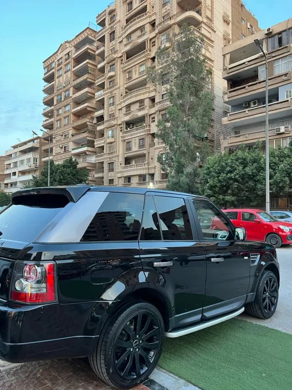 رينج روفر سبورت 2010 بي 460 أسود أوتوماتيك — مستعملة