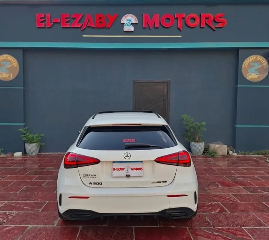 مرسيدس بنز A200 2019 اي ام جي أبيض أوتوماتيك — مستعملة
