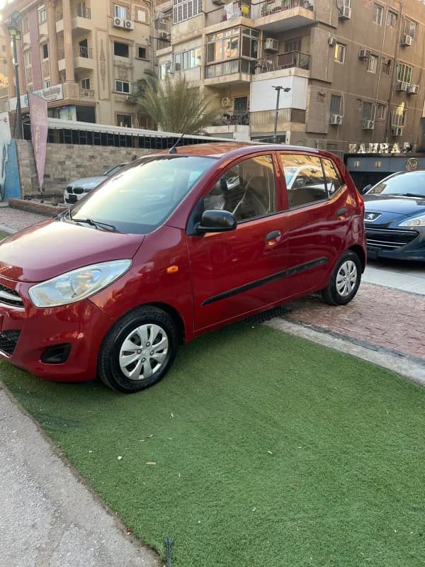 Hyundai I10 2013 Highline Darkred Automatic — Used