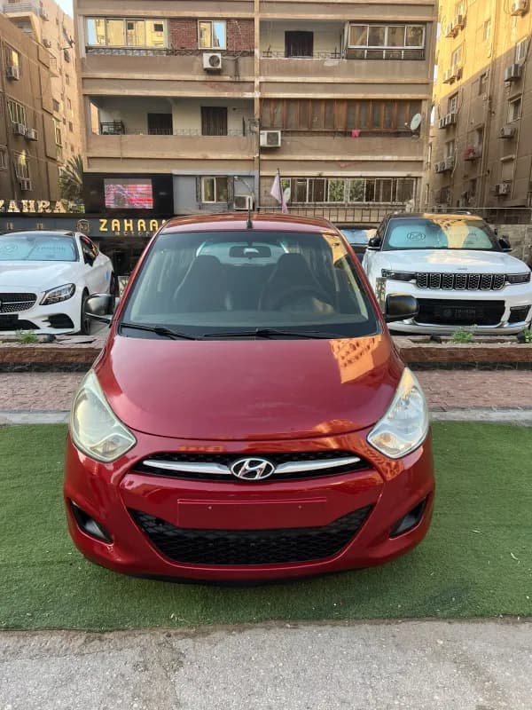 Hyundai I10 2013 Highline Darkred Automatic — Used