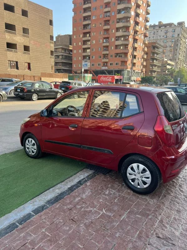 Hyundai I10 2013 Highline Darkred Automatic — Used