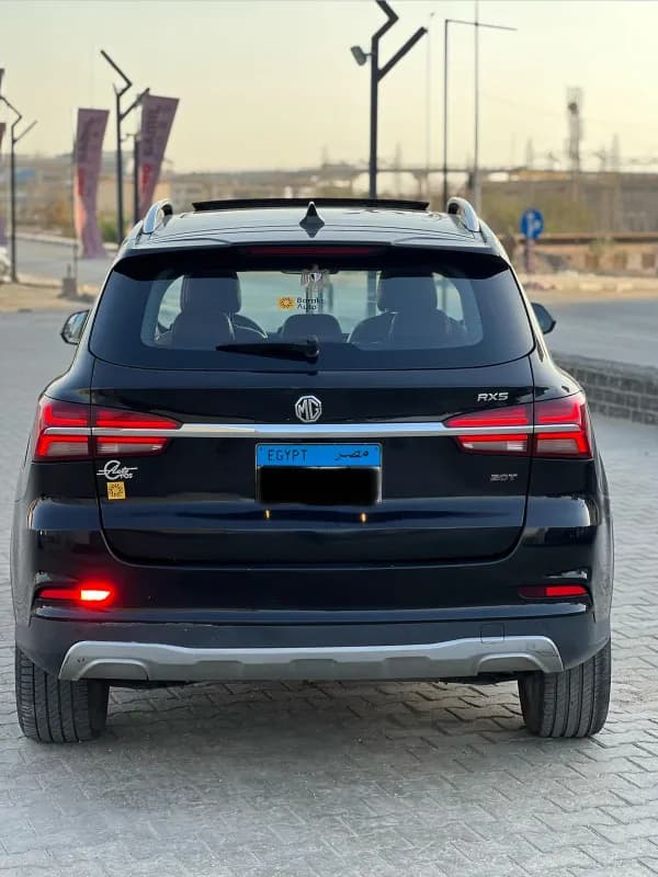 MG RX5 2022 Luxury Black Automatic — Used