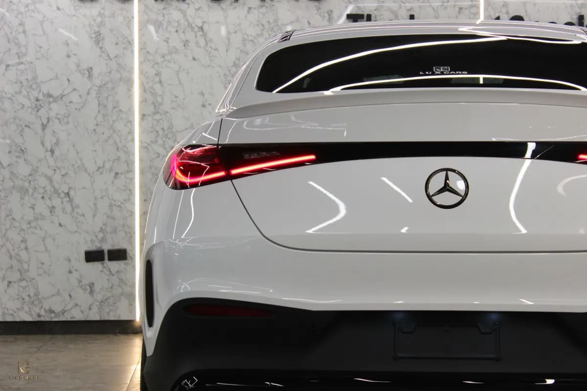 مرسيدس بنز GLC 43 2026 اي ام جي كوبيه أبيض أوتوماتيك — جديدة