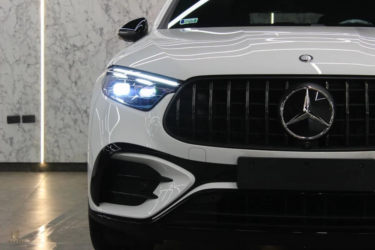 مرسيدس بنز GLC 43 2026 اي ام جي كوبيه أبيض أوتوماتيك — جديدة