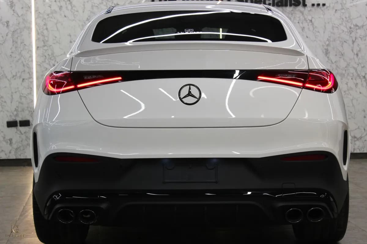 مرسيدس بنز GLC 43 2026 اي ام جي كوبيه أبيض أوتوماتيك — جديدة