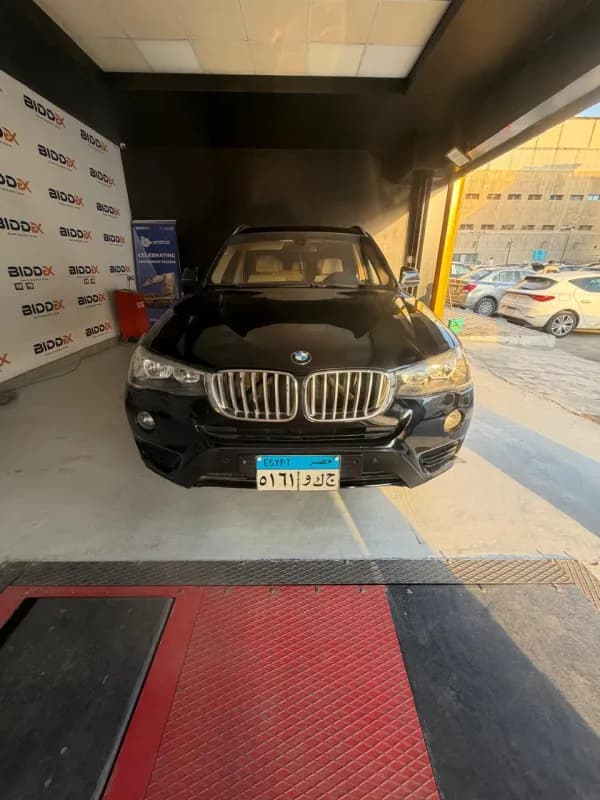 بي ام دبليو X3 2015 اكس درايف أسود أوتوماتيك — مستعملة