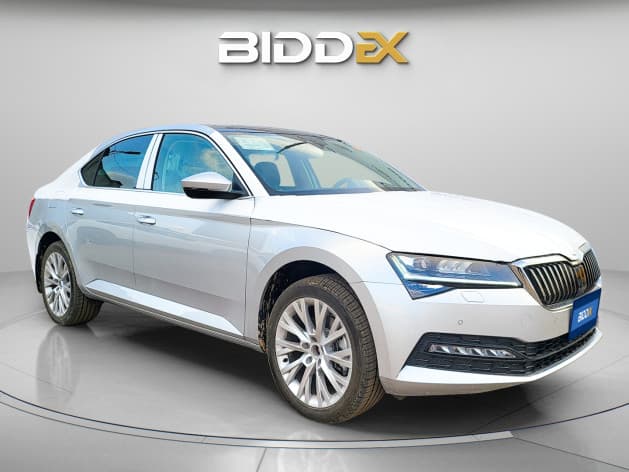 Skoda Superb 2024 امبيشن فضي أوتوماتيك — جديدة - 1