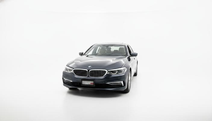 بي ام دبليو 520i 2019