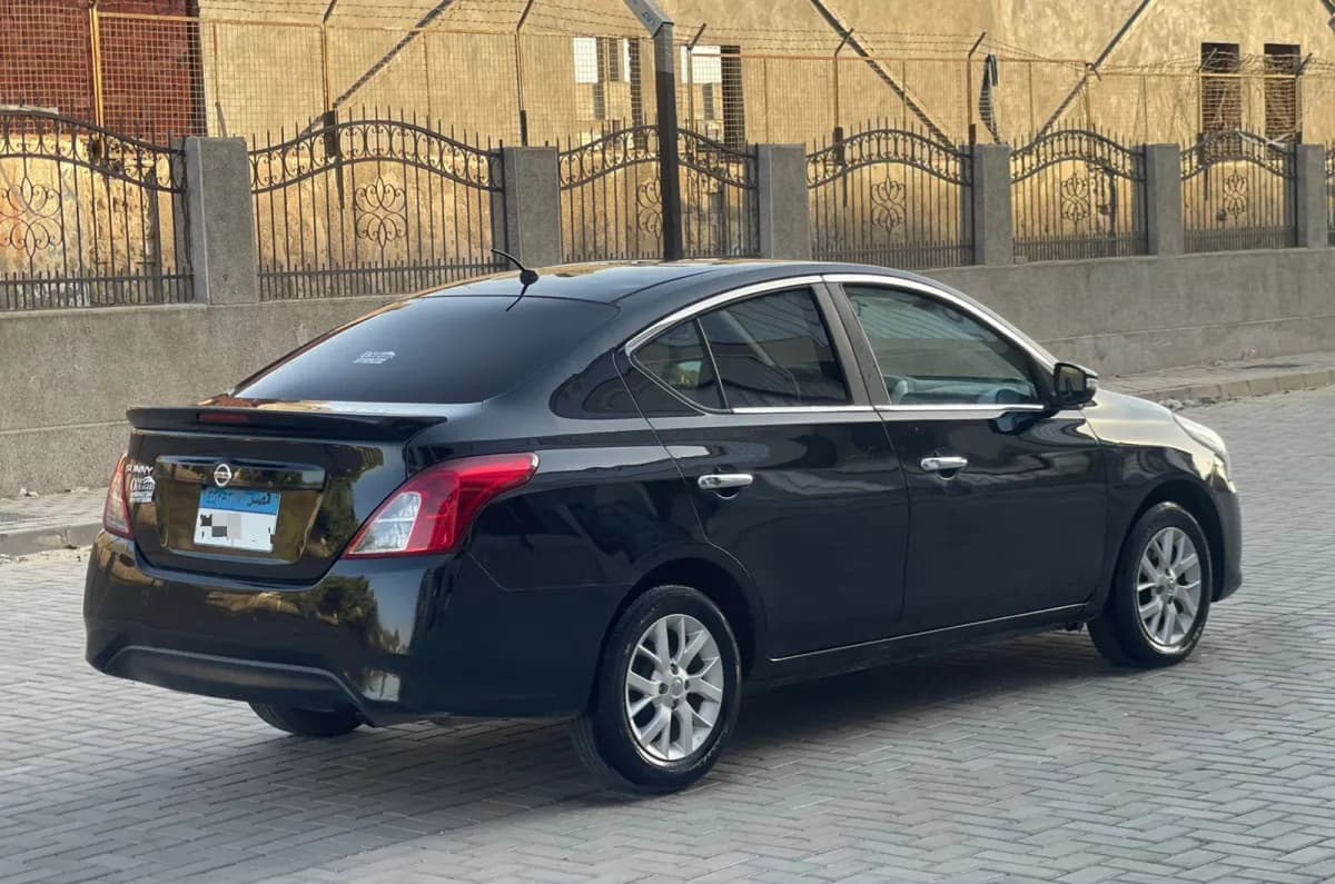 Nissan Sunny 2021 2nd Category Black Automatic — Used