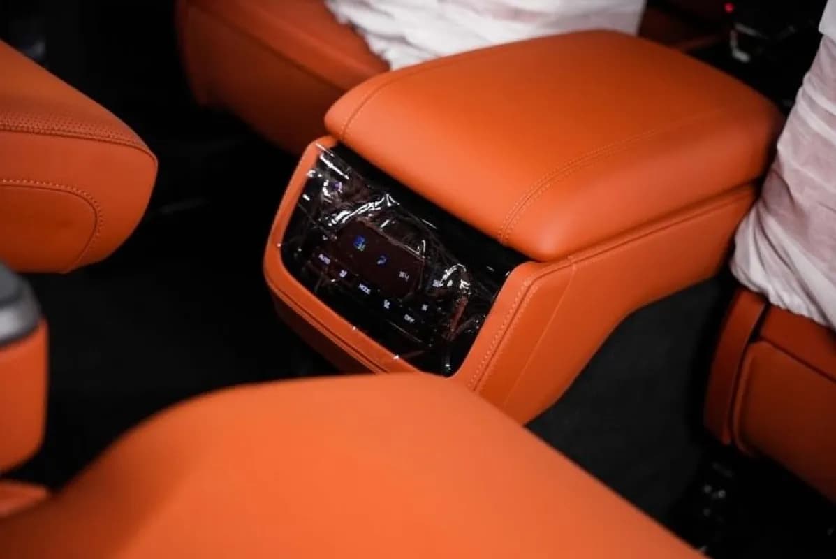 Rox 01 2026 Aviation 6 Seat Black Automatic — New