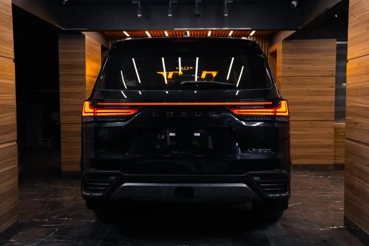 Lexus LX600 2026 Premium Black Automatic — New