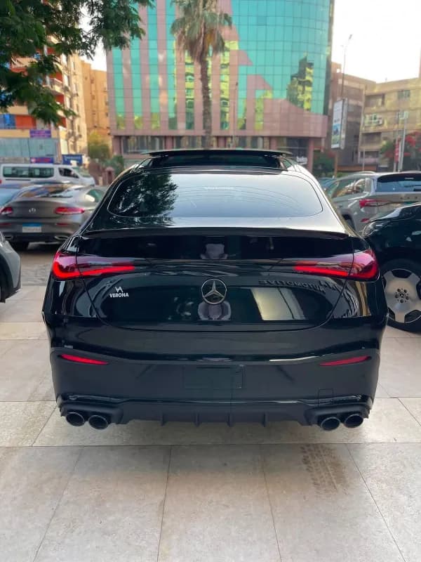 مرسيدس بنز E200 COUPE AMG 2026 ايه ام جي أسود أوتوماتيك — جديدة