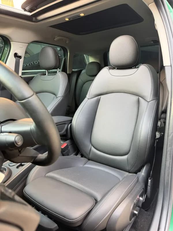 Mini Countryman 2025 S-JCW Olive Green Dual Clutch — Used
