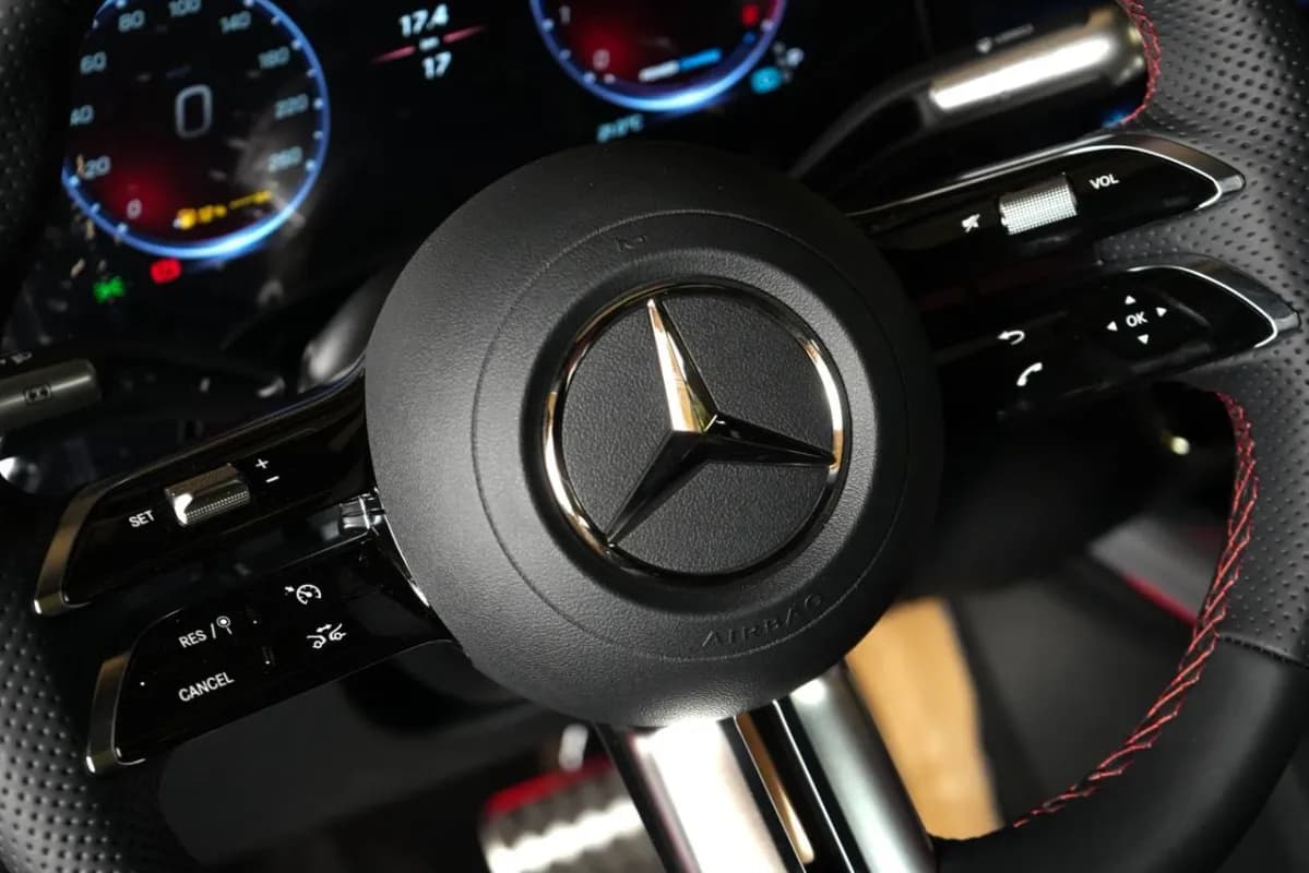 مرسيدس بنز CLA 200 2026 ايه ام جي رمادي ناردو أوتوماتيك — جديدة