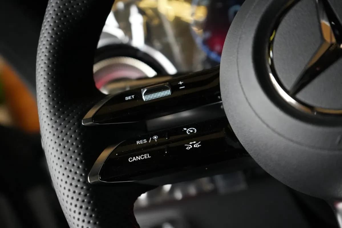 مرسيدس بنز CLA 200 2026 ايه ام جي أسود أوتوماتيك — جديدة