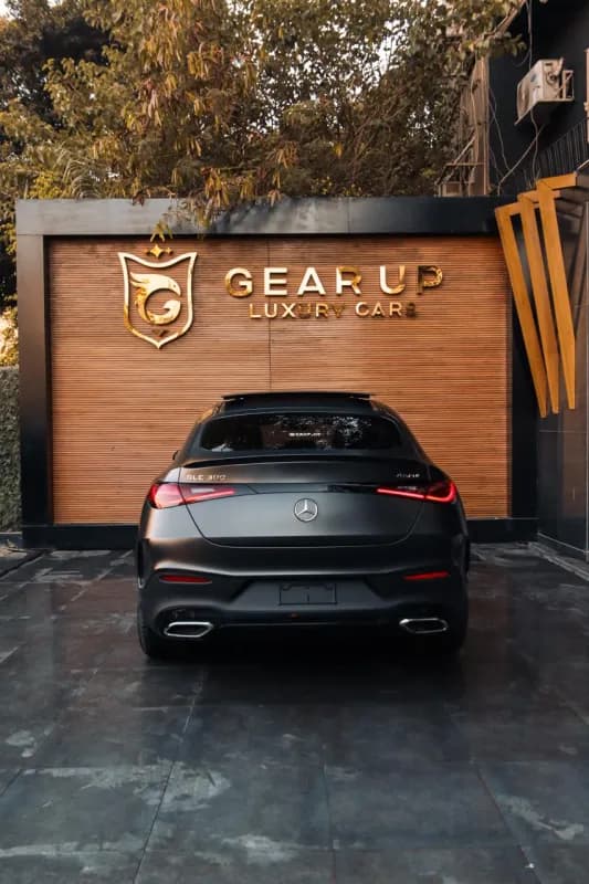 مرسيدس بنز GLC 300 2026 برميم بلس رمادي أوتوماتيك — جديدة