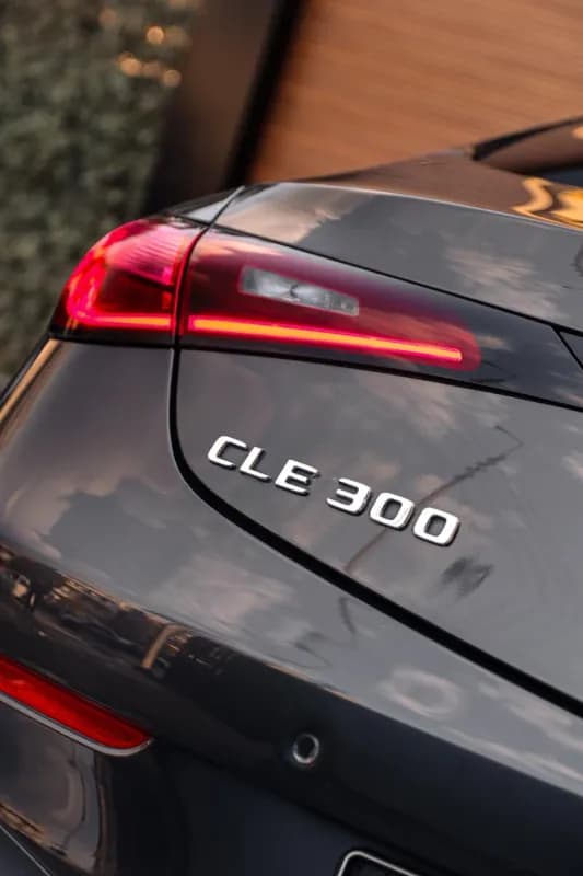 مرسيدس بنز CLE300 2024 ايه ام جي رمادي أوتوماتيك — مستعملة